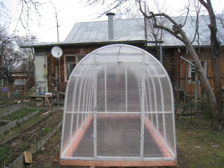 Теплица 2 х 4 м Теплица 2 х 4 м